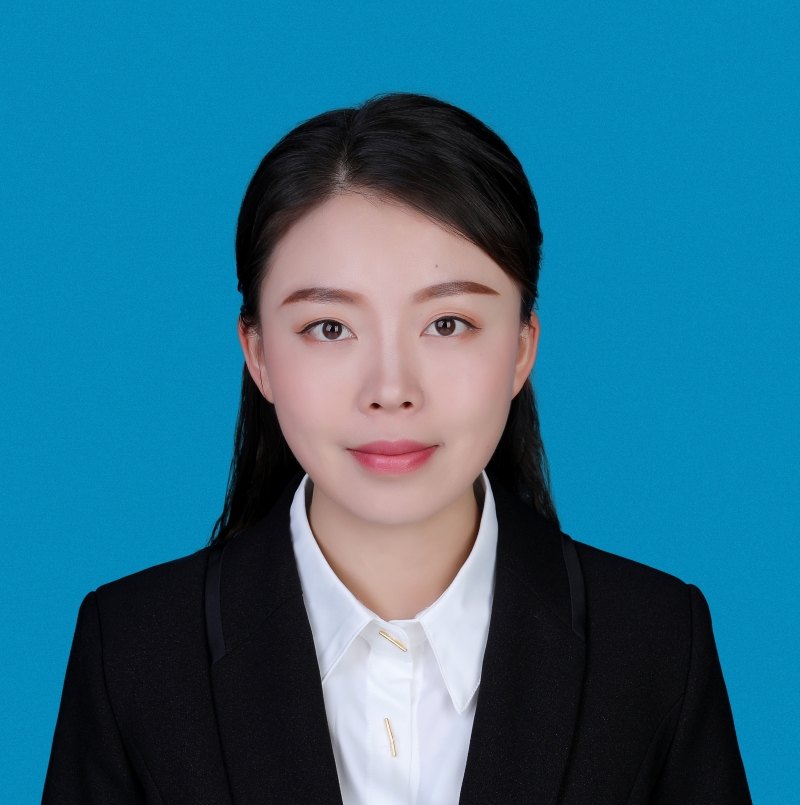 李晓晓-专职律师.jpg