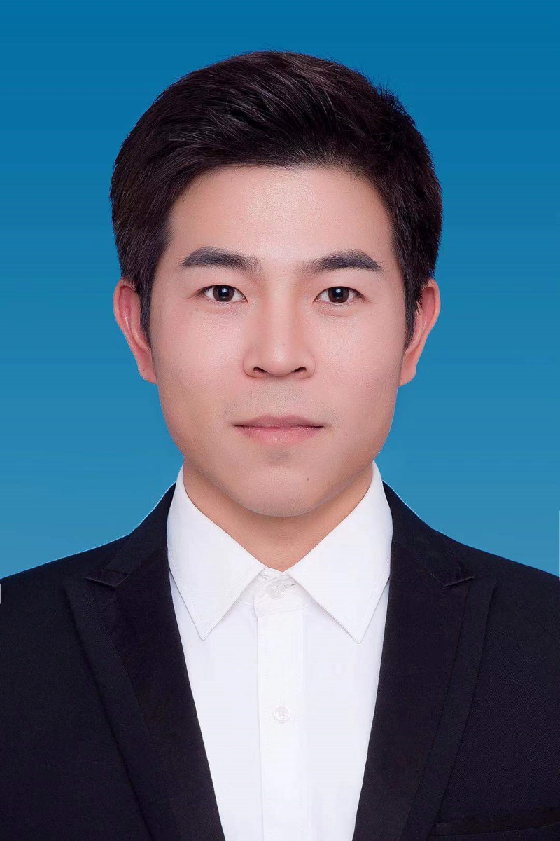 姬庚-专职律师.jpg