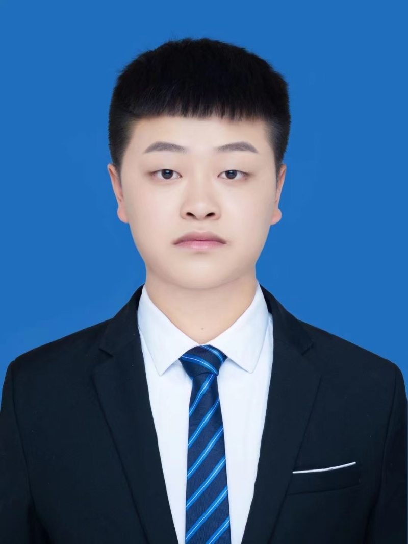 陈鹏-实习律师.jpg